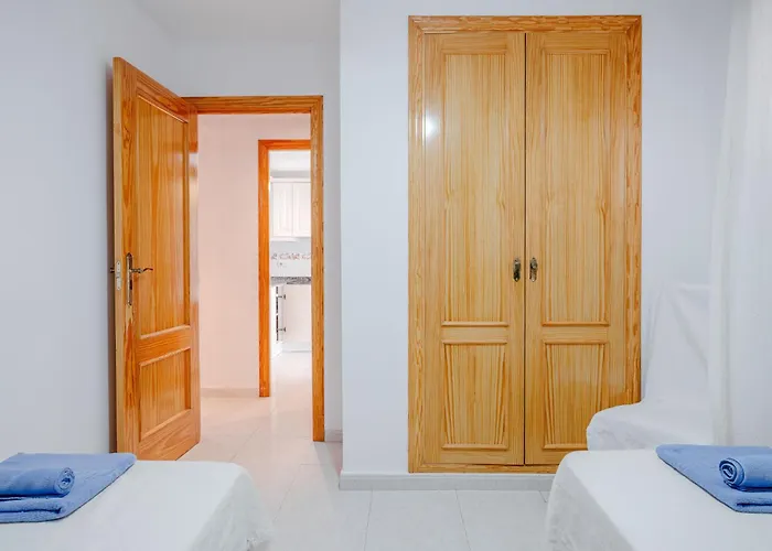 Apartmán Dianium-3 By Interhome *