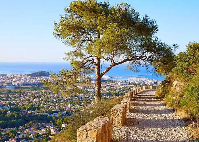 Dianium-3 By Interhome